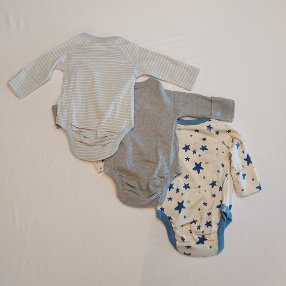 Moon & Back Hanna Andersson Star Organic Cotton Baby Body Suit, Size 0-3 mos 3pk - Picture 2 of 4